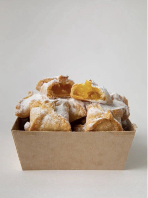 Шарлотки с лимоном